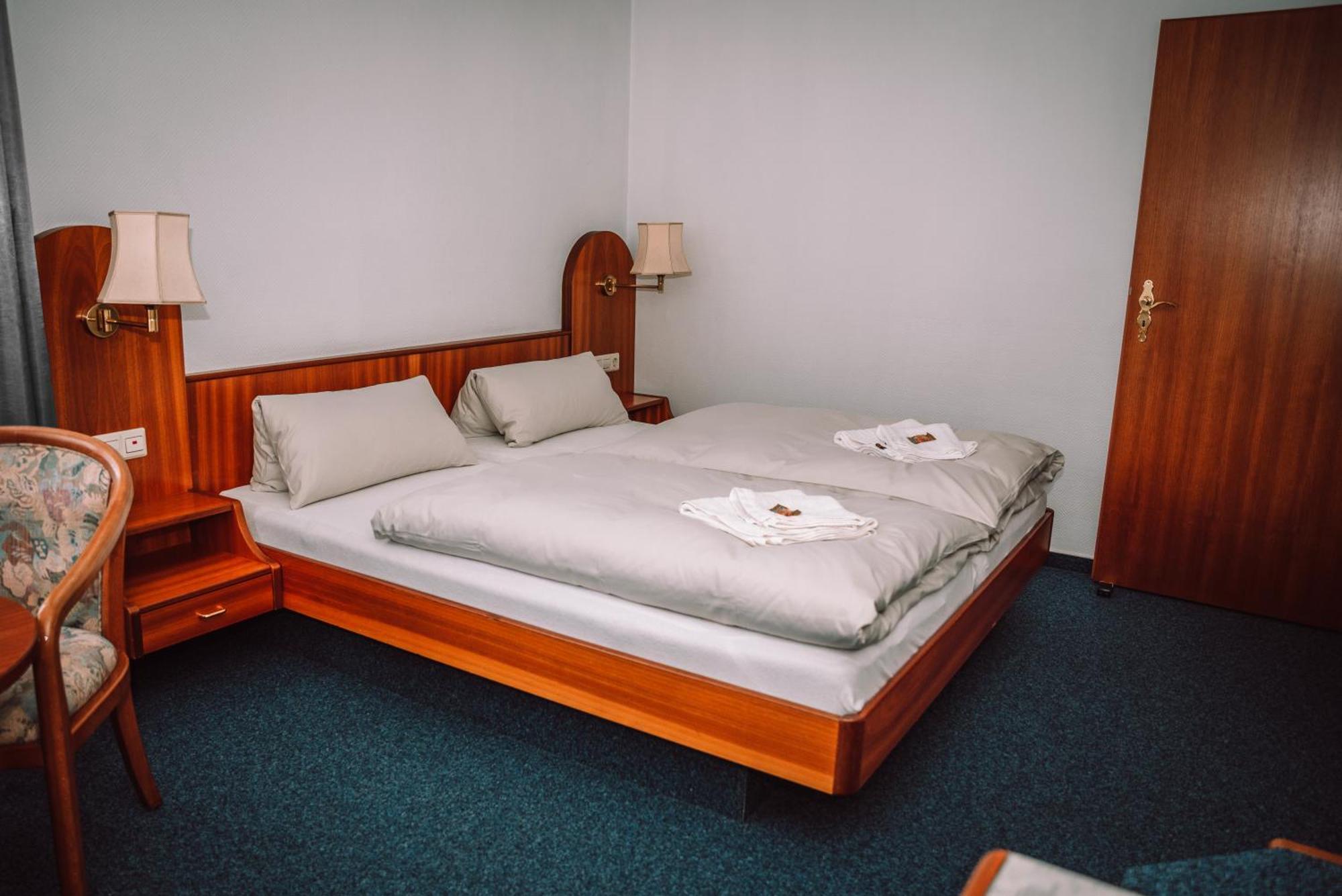 Hotel Morgensonne アウグストゥスブルク エクステリア 写真